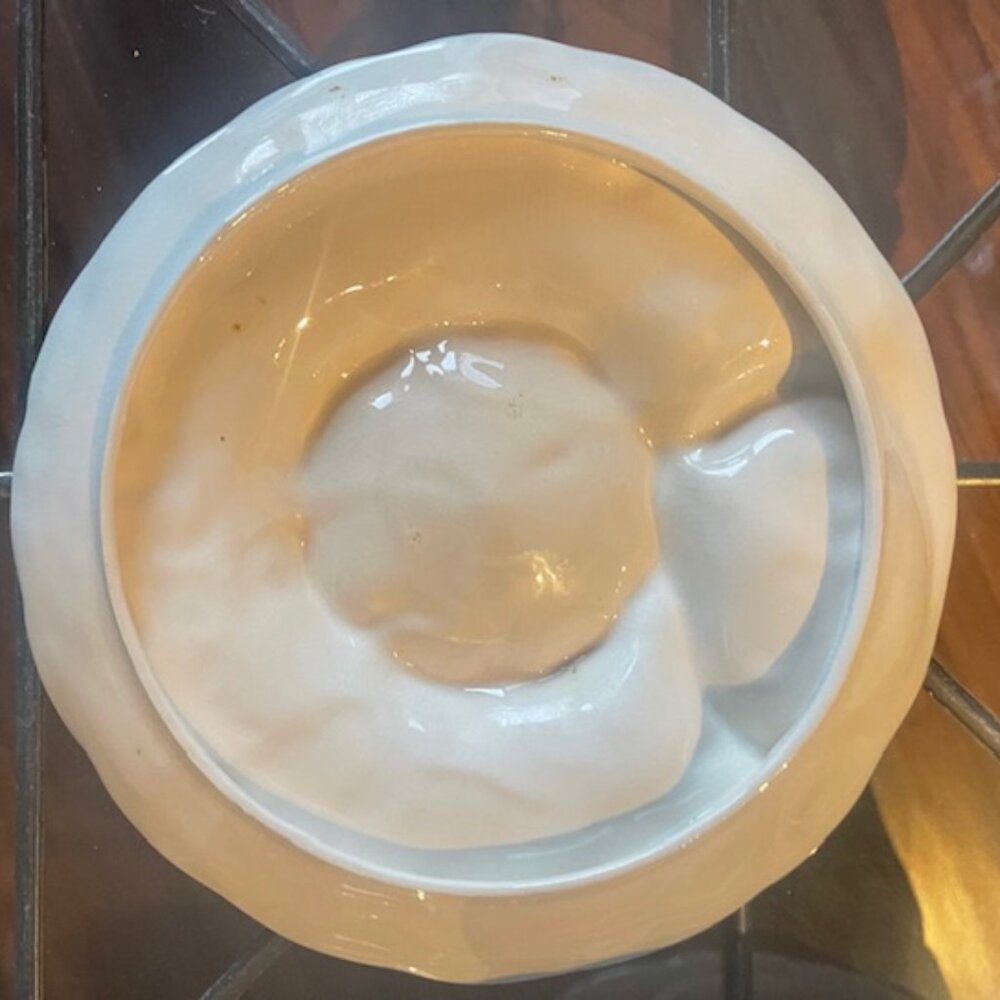 9 ¾” Artichoke Plates Set of 7, All White Divided into 3 Sections - Picture 5 of 5
